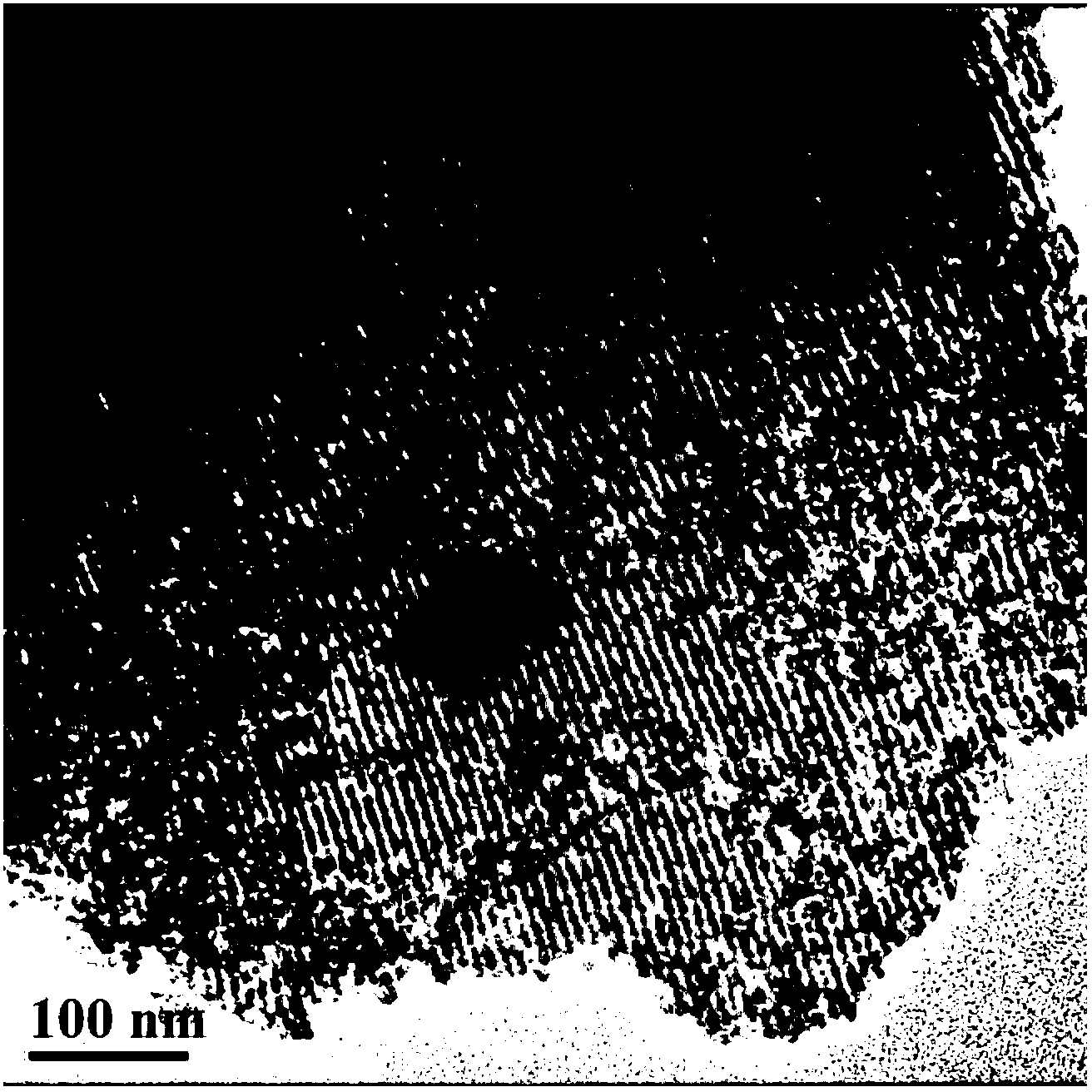 Silver-carbon-codoped bicrystal mesoporous titanium dioxide visible light photocatalyst and preparation method thereof