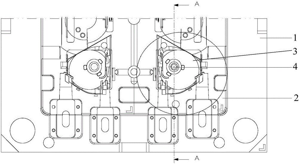 Mold with mold insert replaceable from front