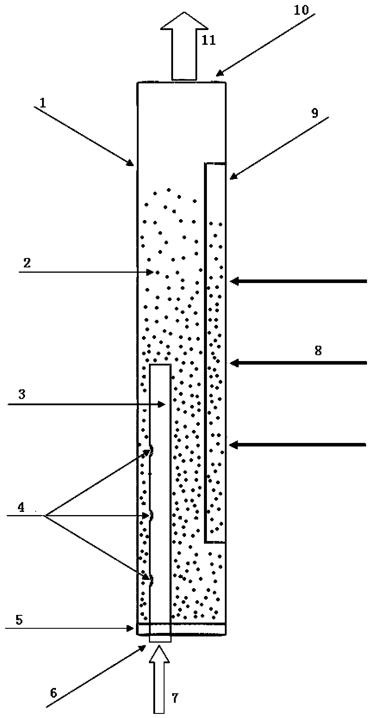 Internal circulation type solid particle air heat absorber for solar thermal power generation