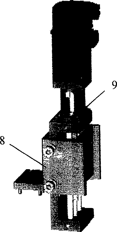 Tri-dimensional oral prosthesis in vitro grinding and repairing emulated testing machine