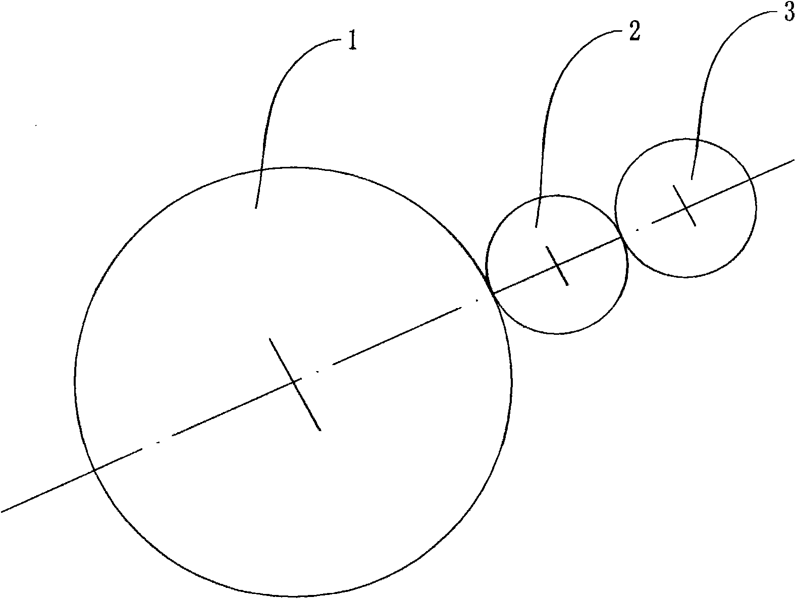 Method for improving cutting and winding effects of polyester film