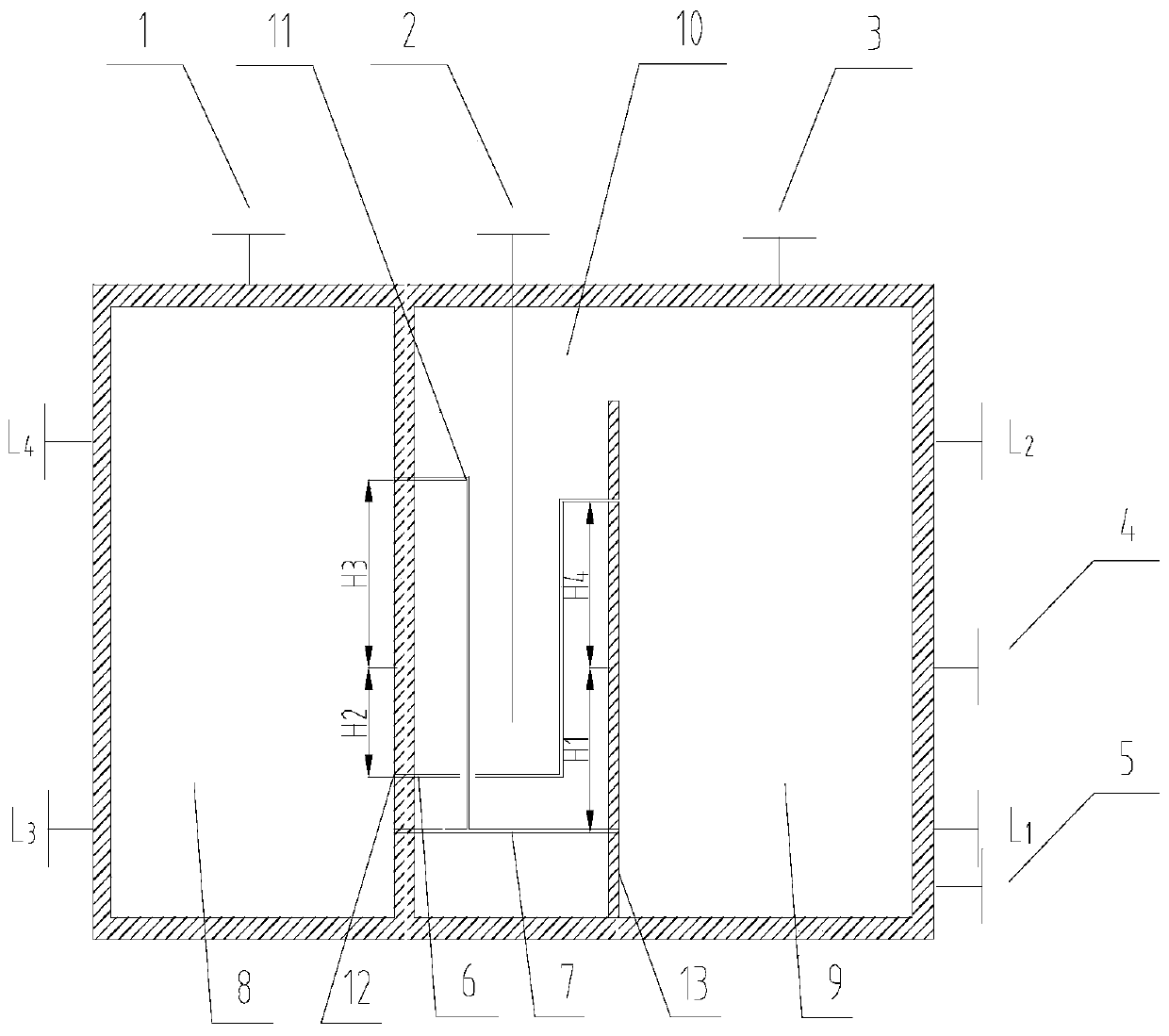 Connected two-way pressure stabilizing water seal device and operation method