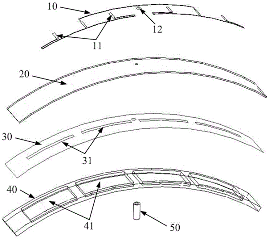 Low-profile conformal antenna