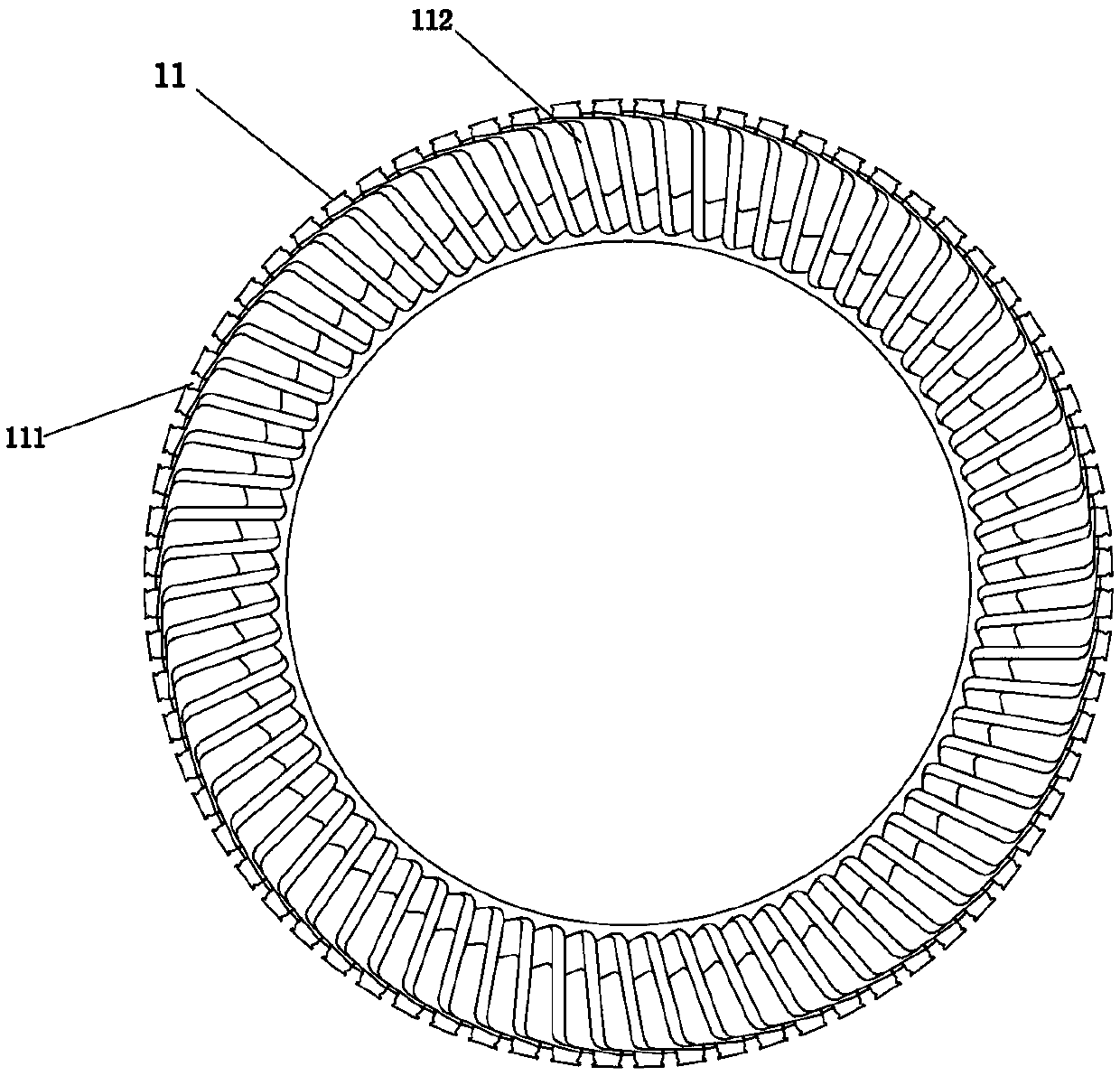 Flat copper wire formed stator coil high-reluctance torque outer rotor type permanent magnet drive motor