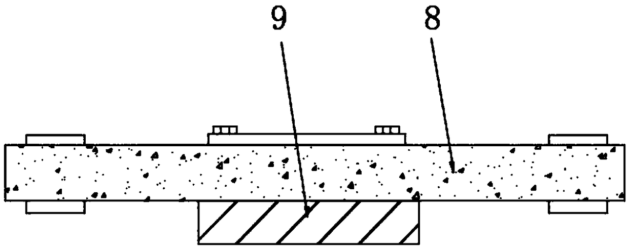 Construction waste treatment device for civil engineering