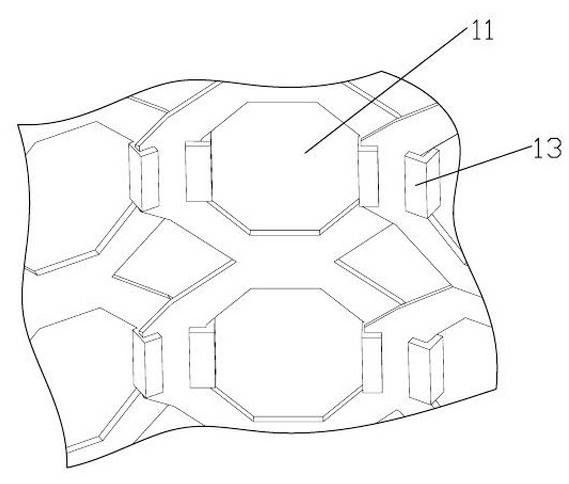 Polygonal metal lamp shade and manufacturing method thereof