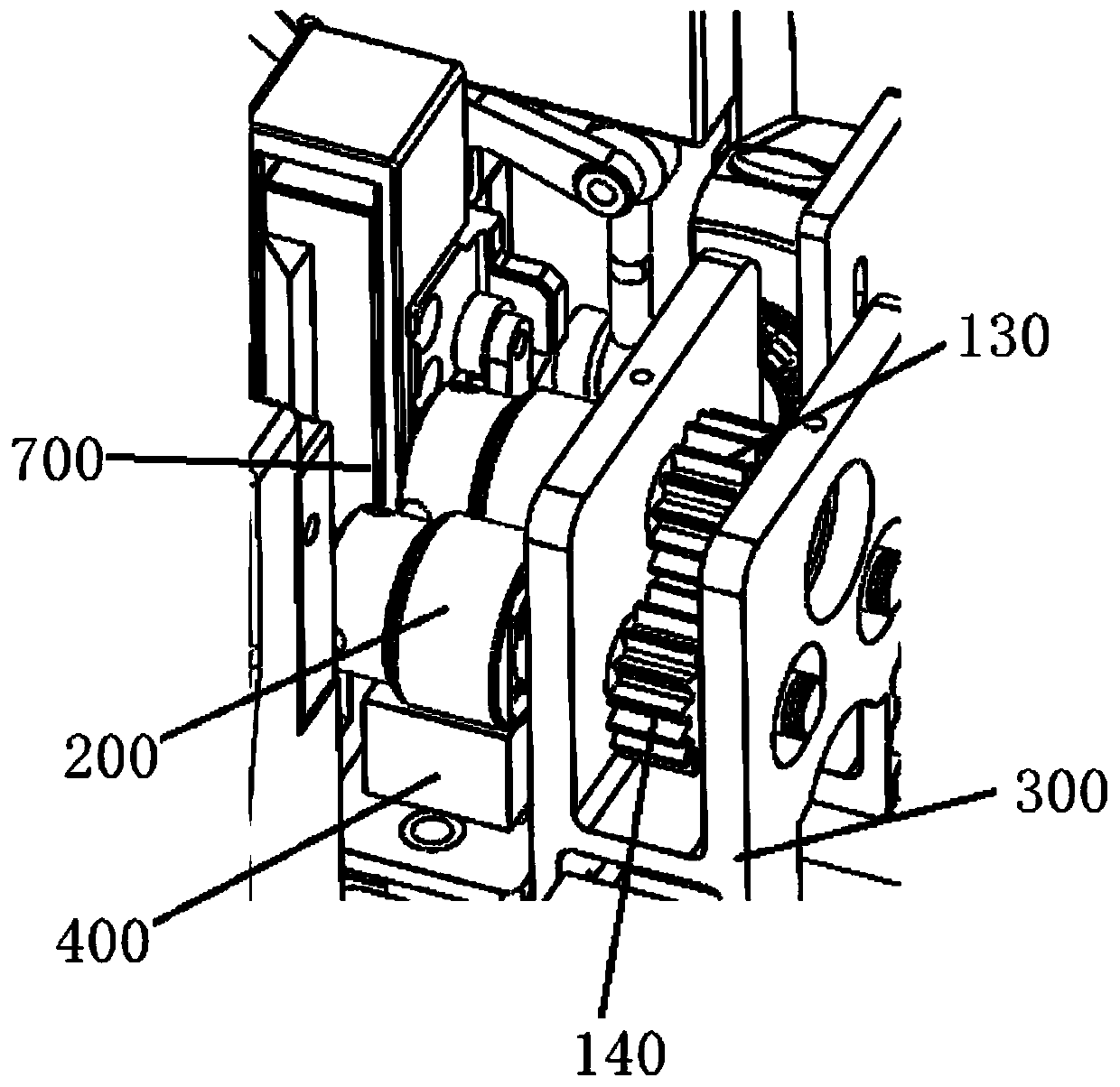 Screwing up device and live wire connecting device of puncturing wire clamp