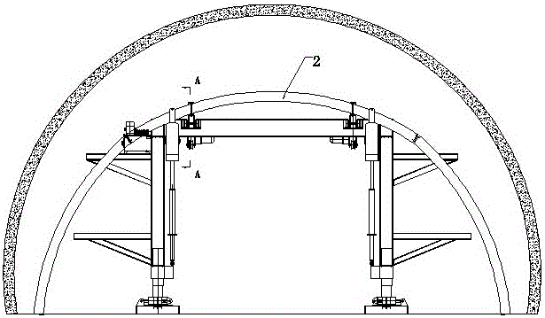 Tunnel steel arch installation machine and its installation method