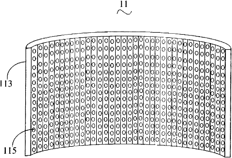 Dyeing device for tan-sheep skins