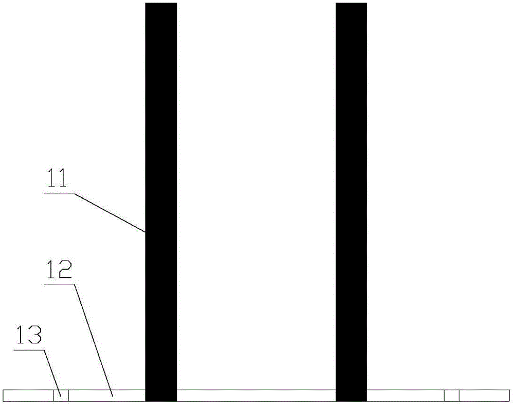 Real-time lightning-protection monitoring device used for road traffic condition regulation violation and provided with splicing type transverse rod