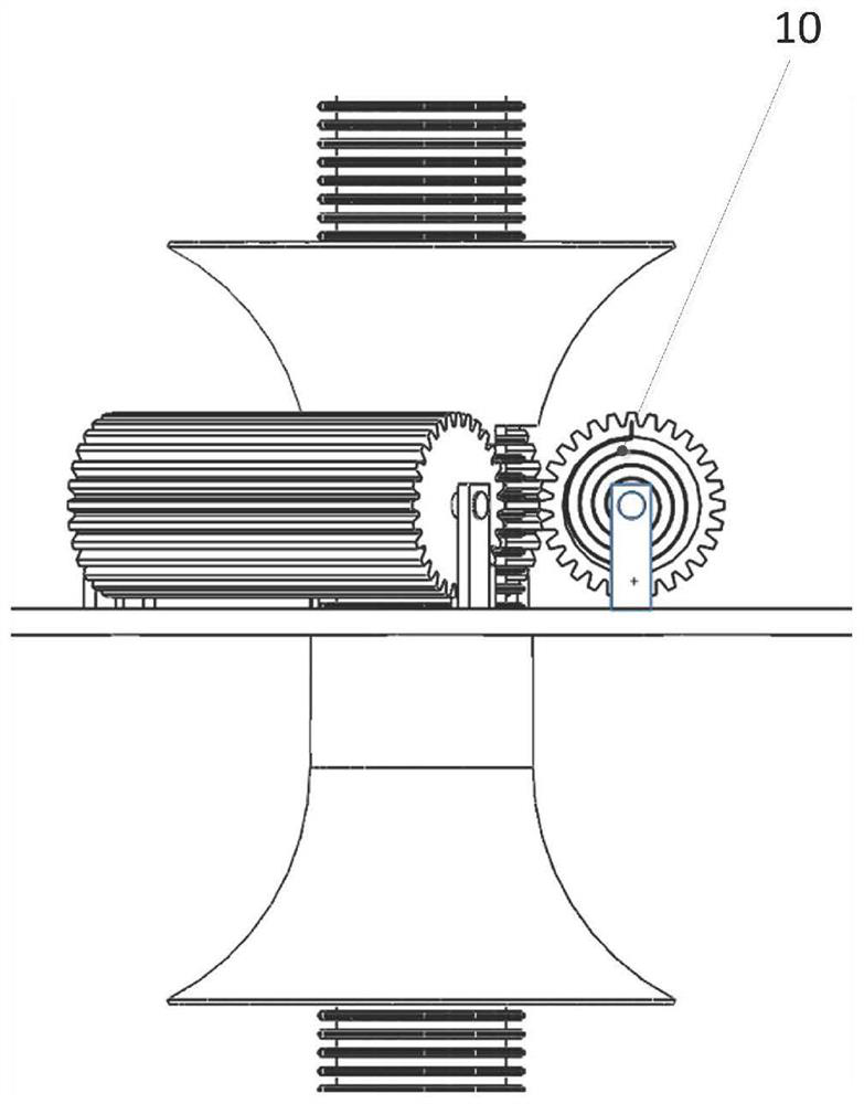 Telescopic winding device capable of continuously rotating