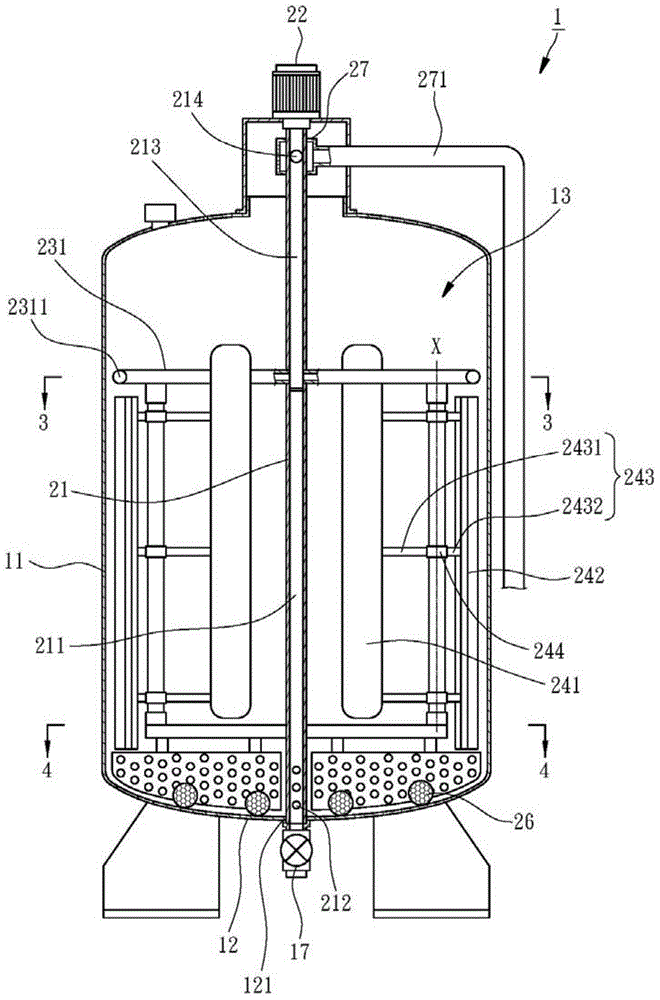 Liquid storage equipment with cleaning device