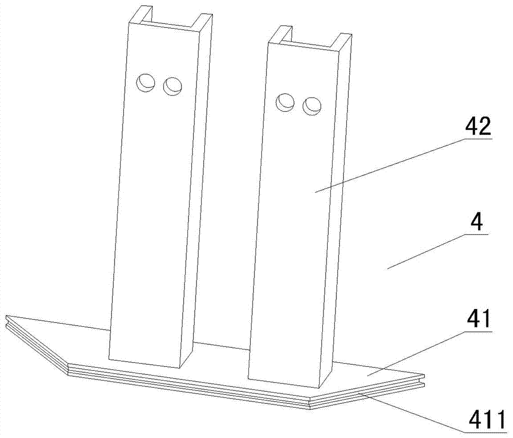 Efficient metal cutting and dedusting device