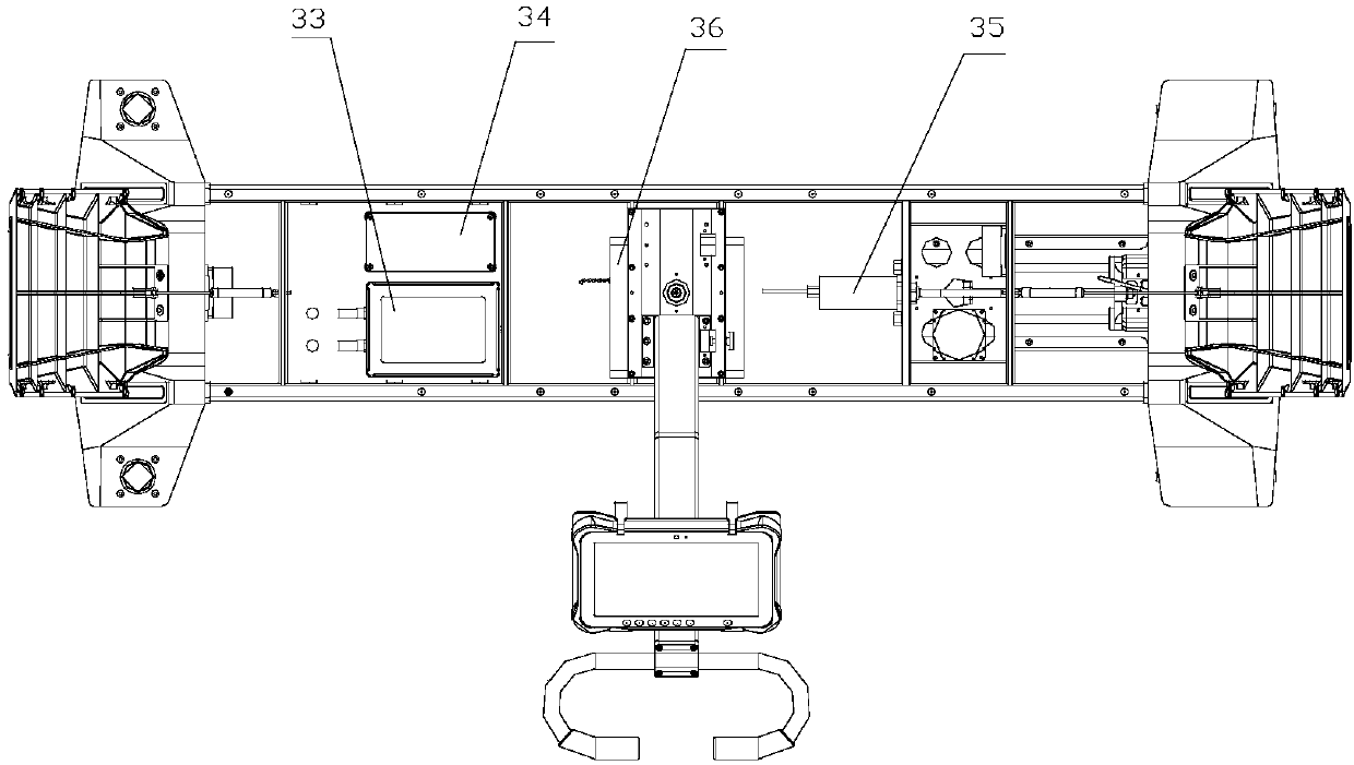 Track detector capable of automatically travelling