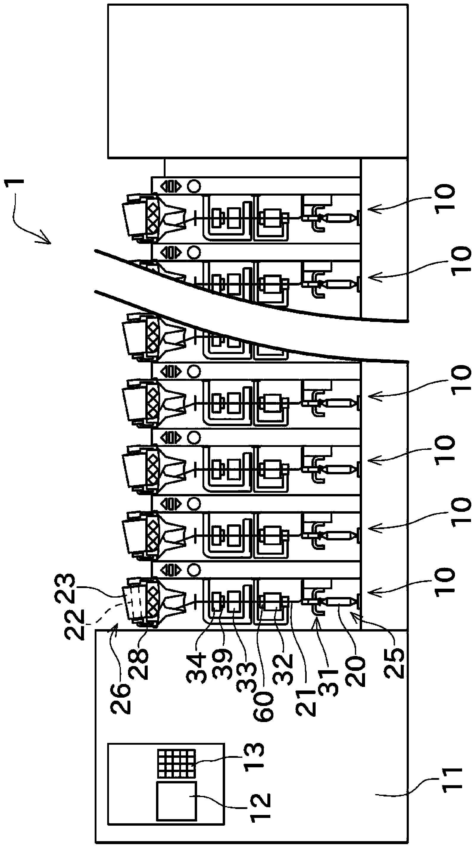 Yarn monitoring device and yarn winding machine