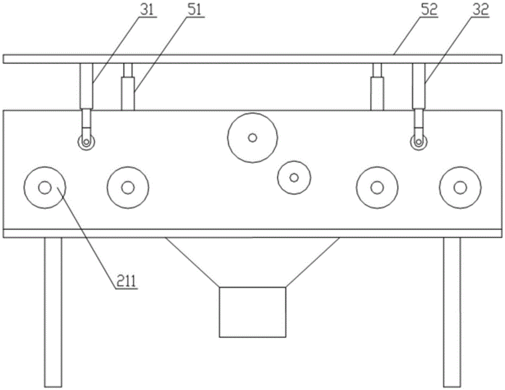 Cutting device for solid wood