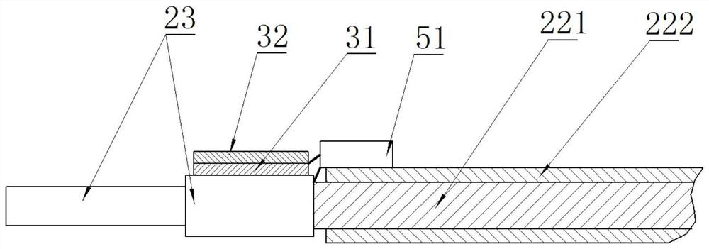 Connector with semiconductor cooling device and automobile