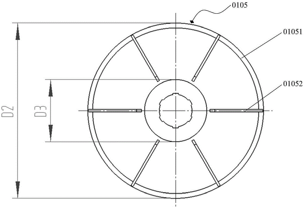 Multilayer disc type centrifugation and gravity film forming and differential speed pressure reduction low-temperature evaporation device