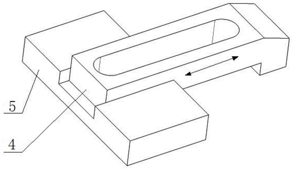 Clamping device and cutting method for half-side pipe laser cutting