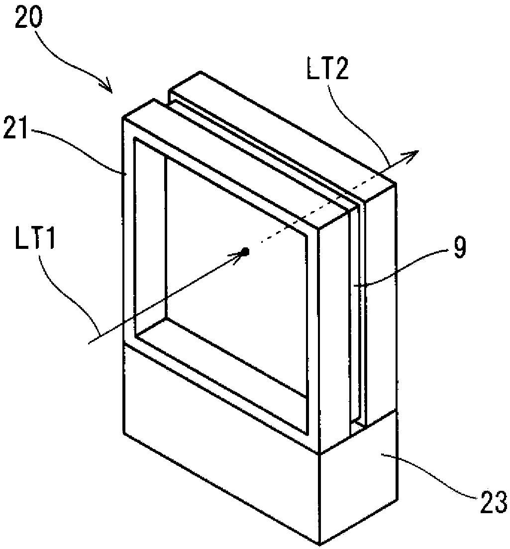 Film thickness measuring device and film thickness measuring method