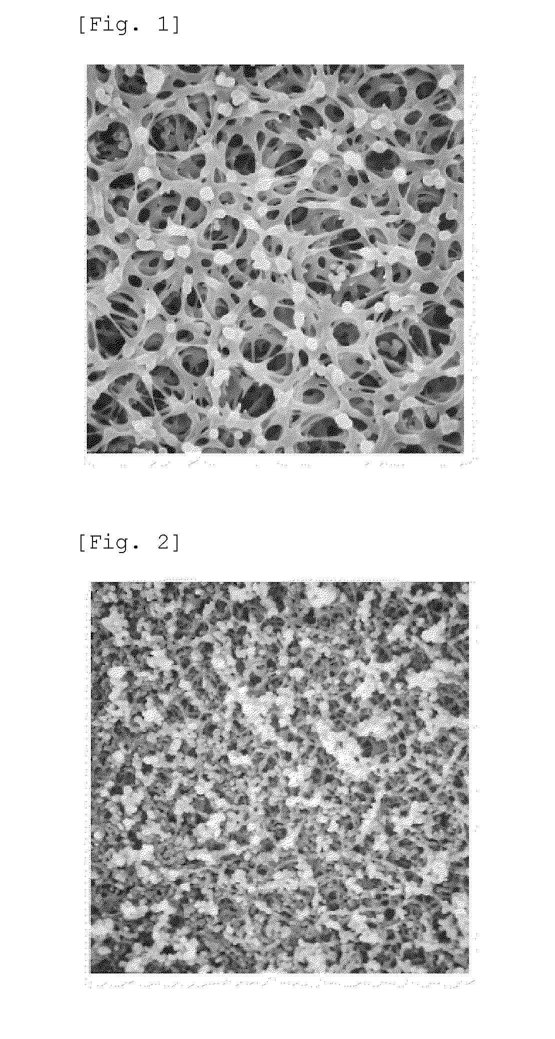 Porous hollow fiber membrane and a porous hollow fiber membrane for the treatment of a protein-containing liquid