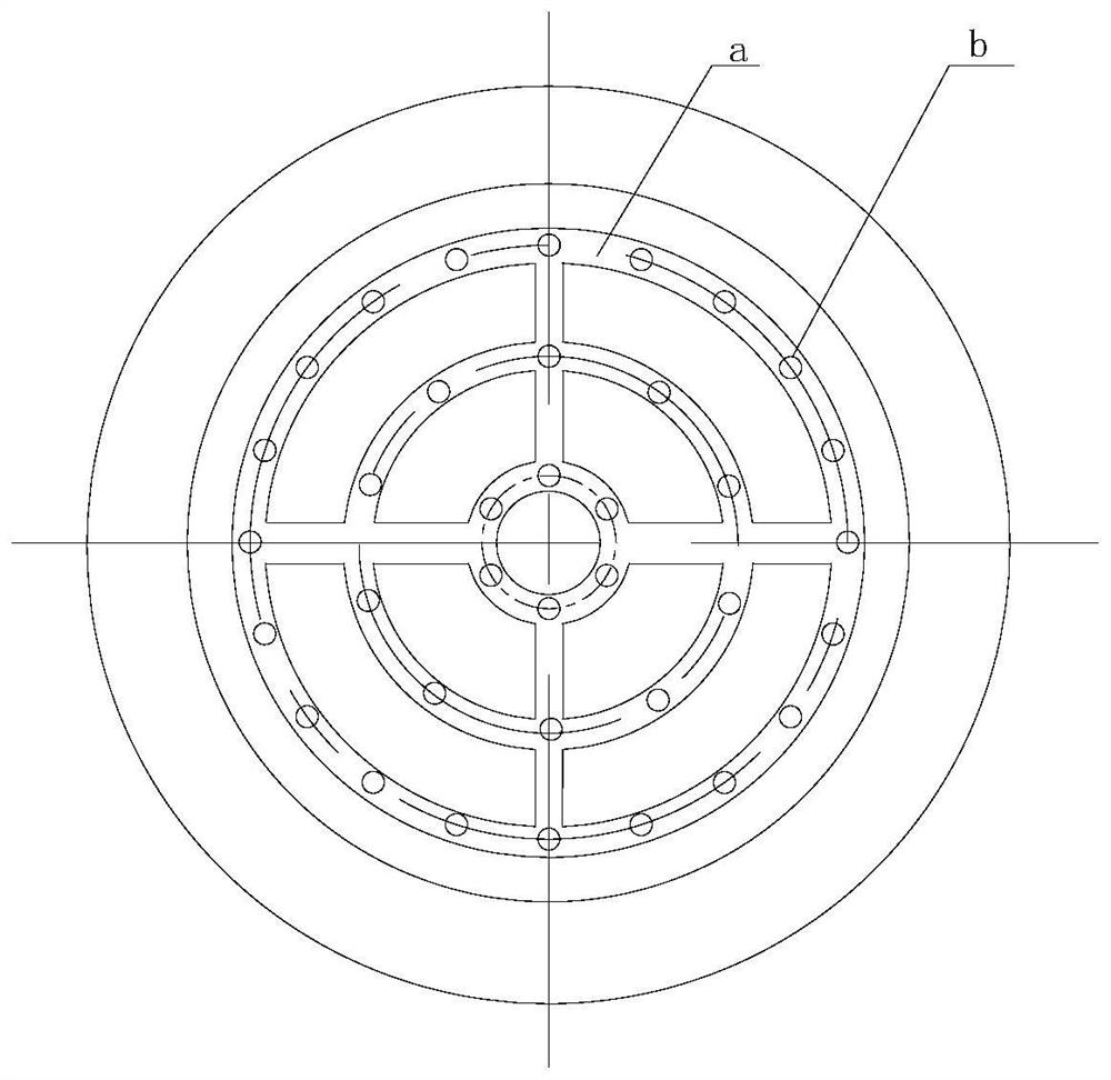 A supercritical extraction kettle for low-fat material extraction