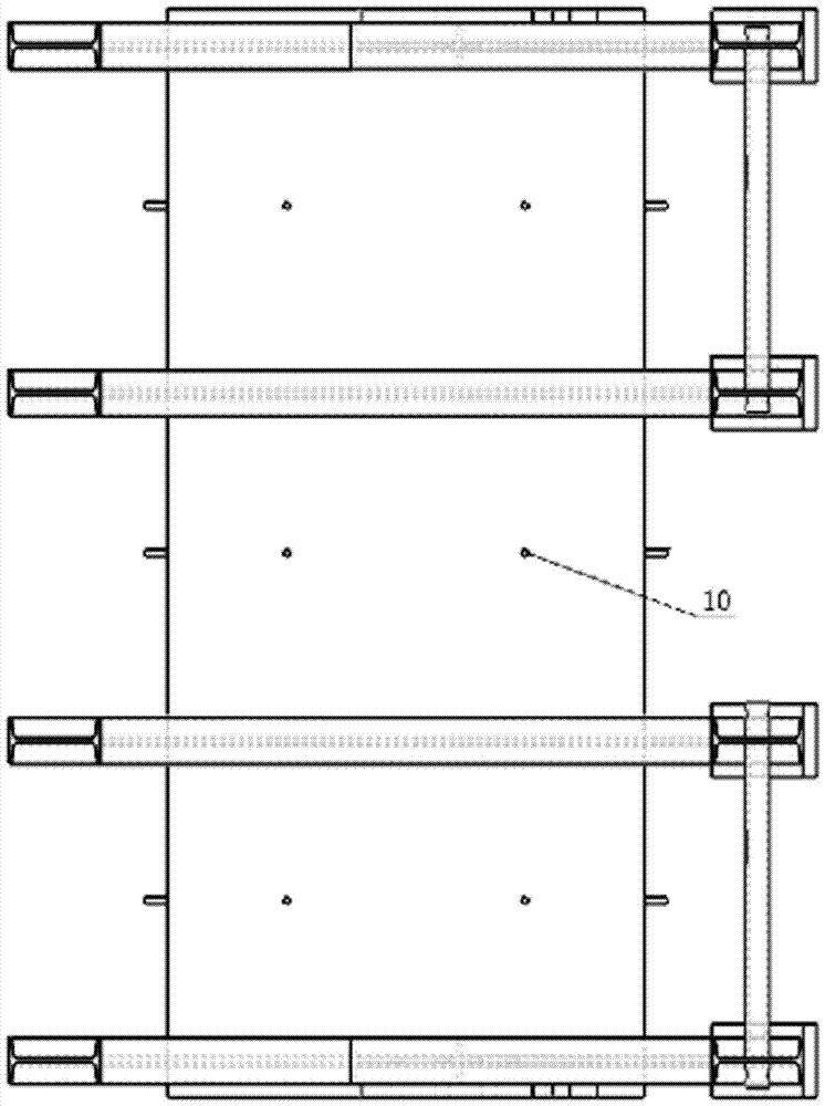 Convenient well entry device of continuous coal mining equipment assembly of small section mine and well method completed based on same