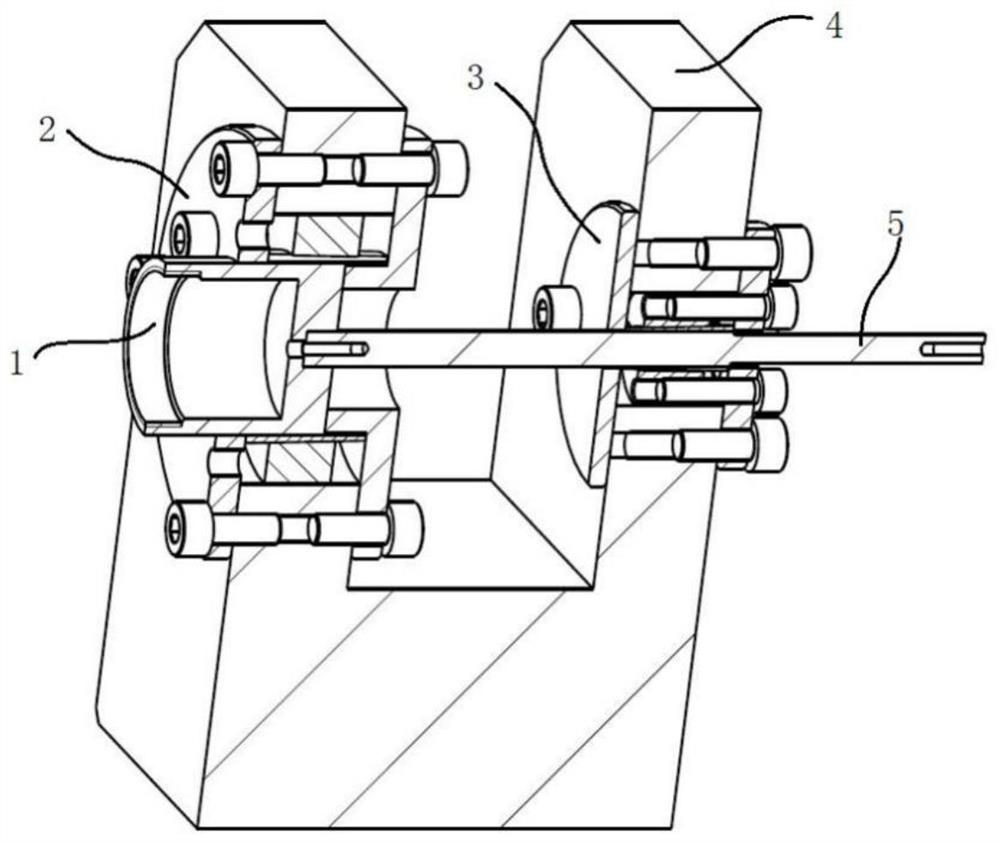 A self-centering coaxial assembly device for gas distribution piston of Stirling refrigerator