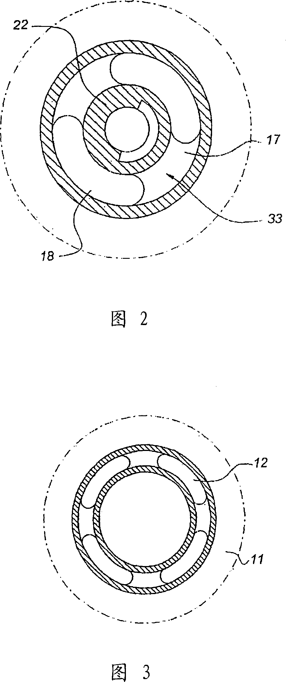 Device for preparing coffee