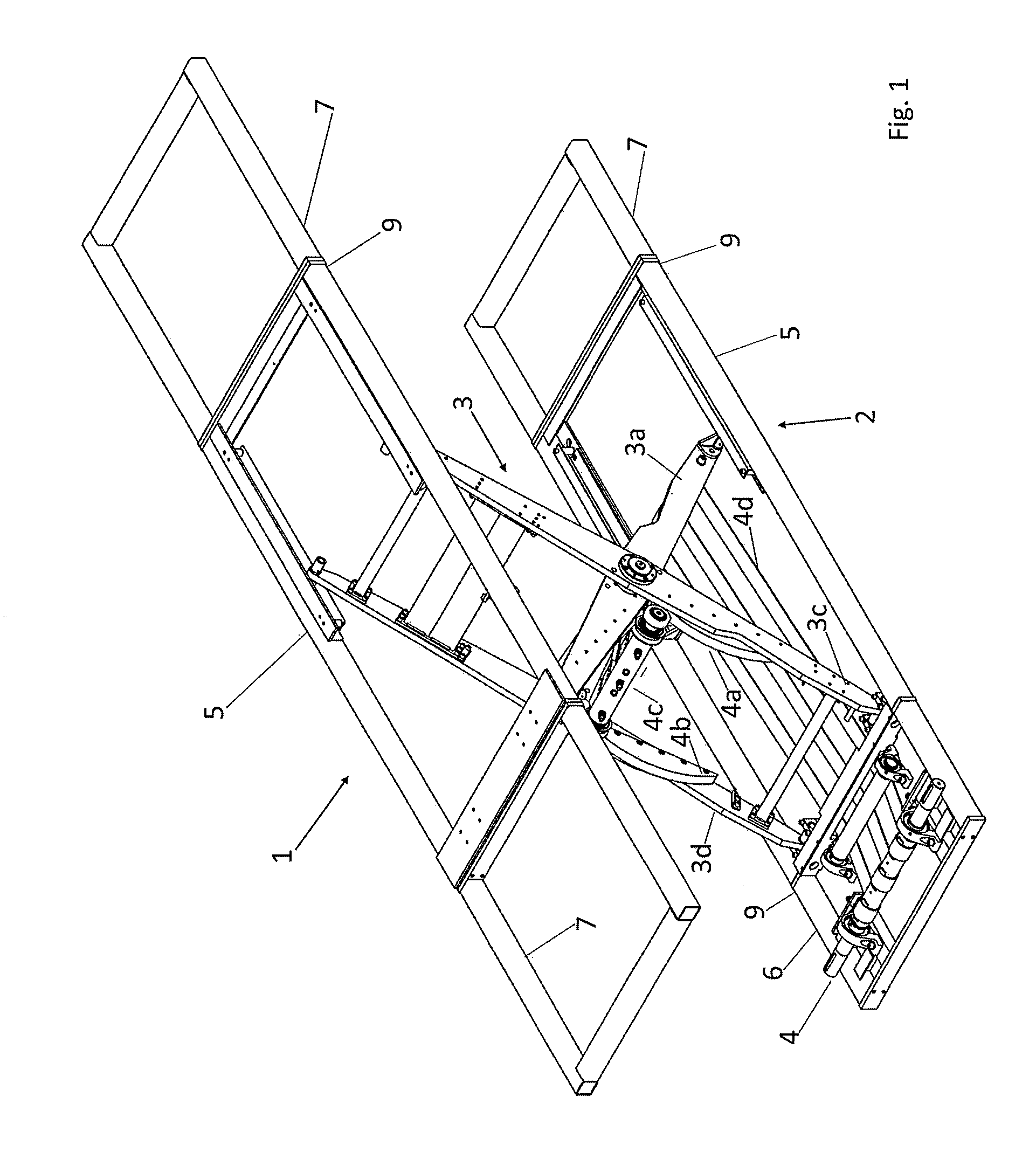 Scissors lifting table and method of assembling a scissors lifting table