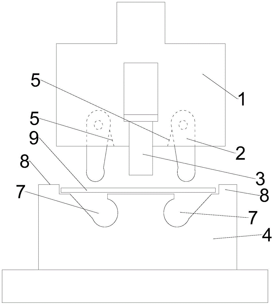 Bending die with swing male dies