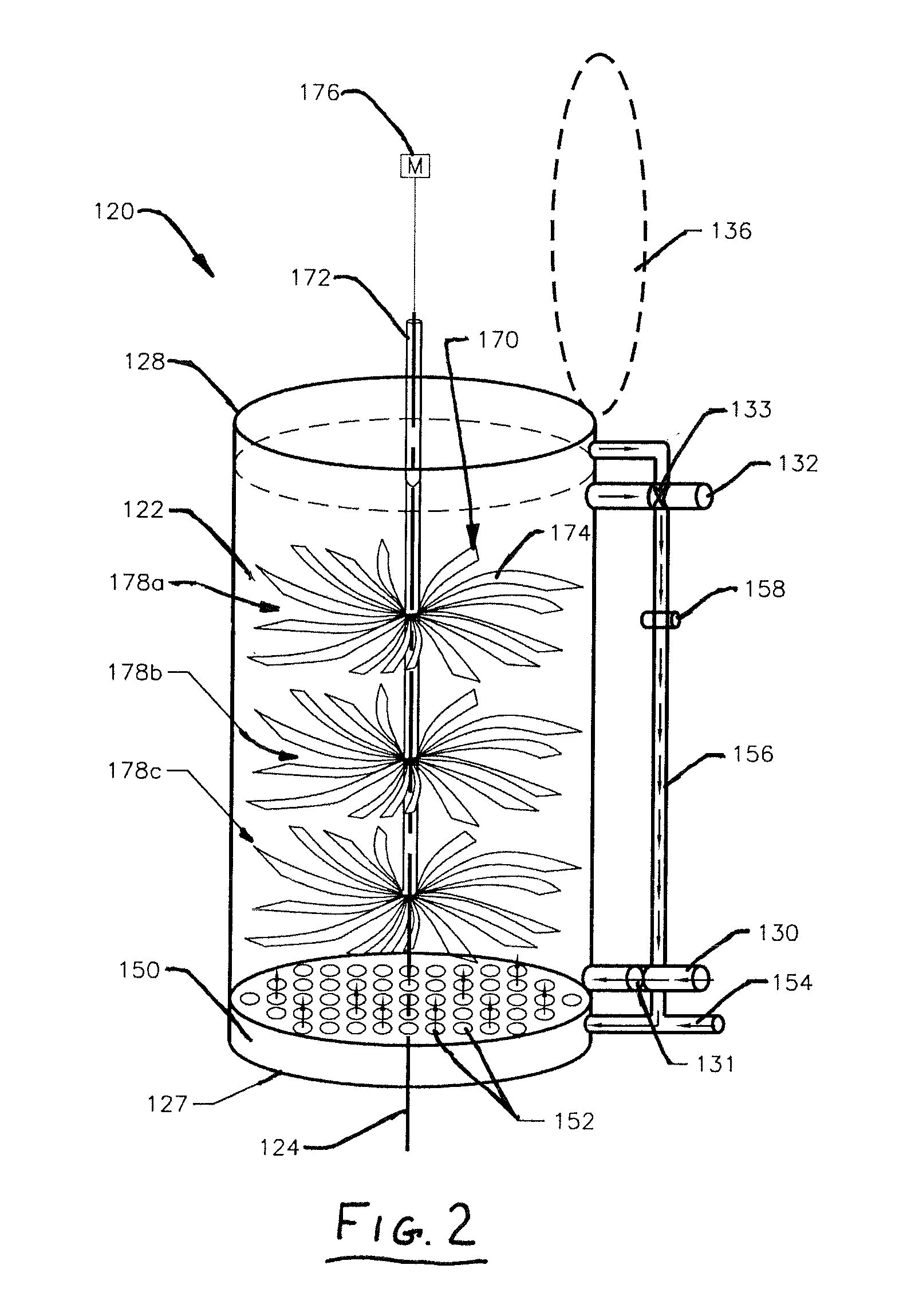 Apparatus and Method for Cultivating Algae