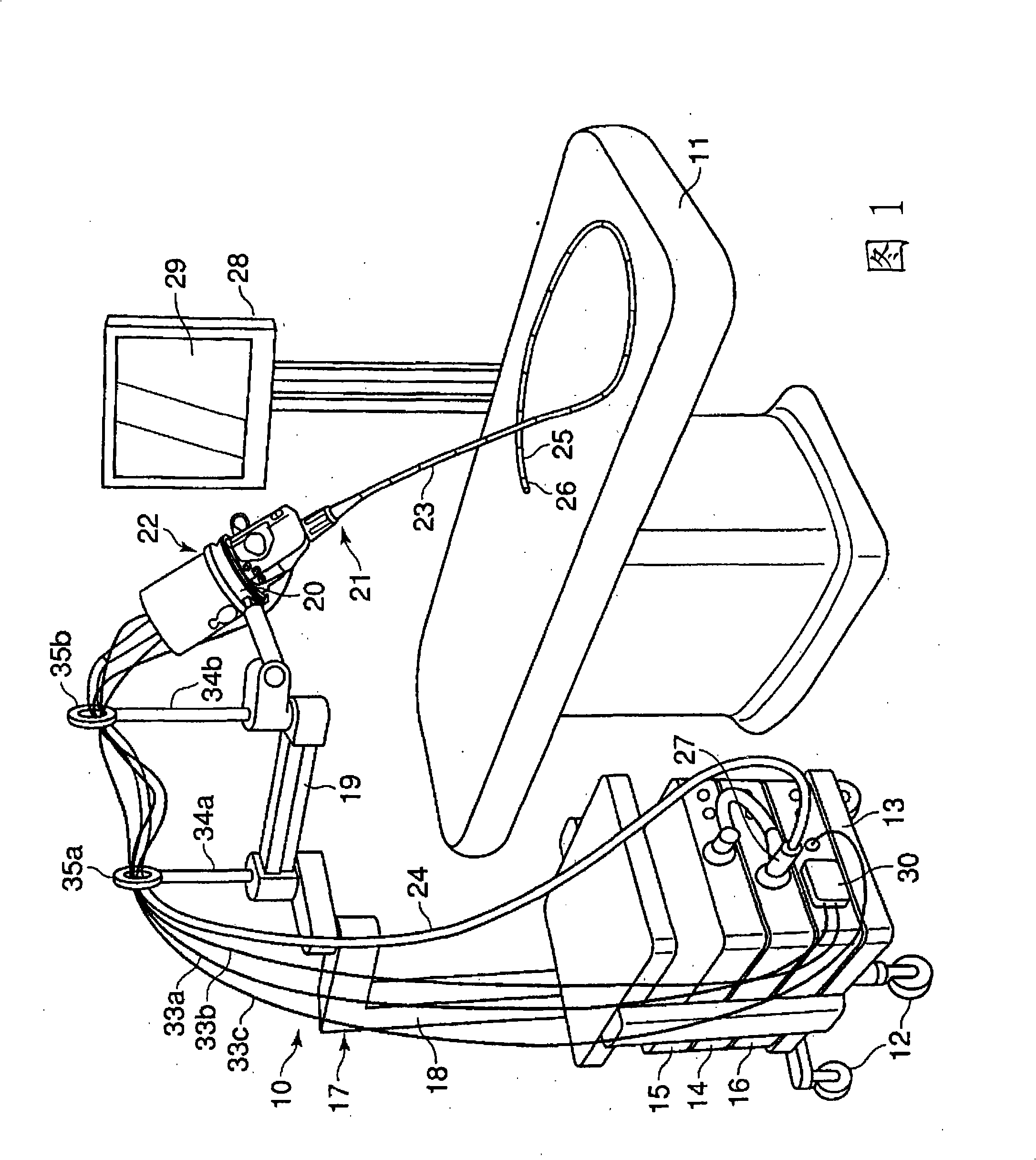 Connector and medical apparatus