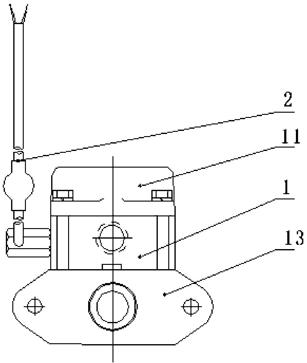 Automatic water draining valve for locomotives