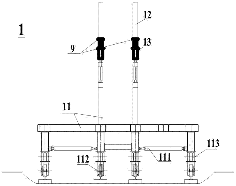 Underground excavation lining trolley for walk-through large-section tunnel and construction method for underground excavation lining