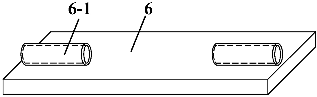 Optical fiber cladding SPR micro-bending sensor and calibration device thereof