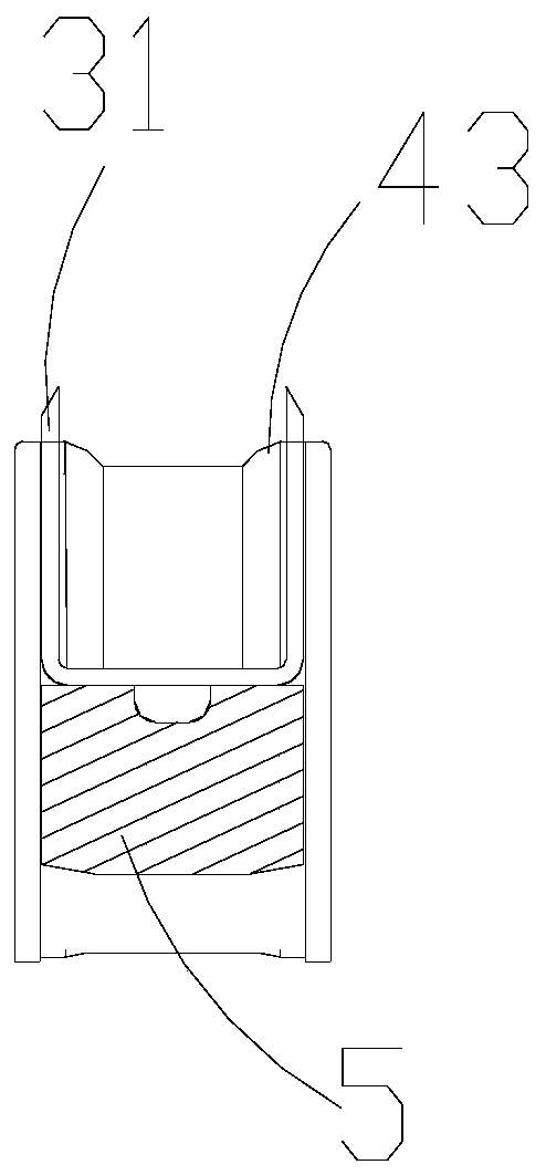 Nail bin assembly capable of preventing tissue slippage and anastomat