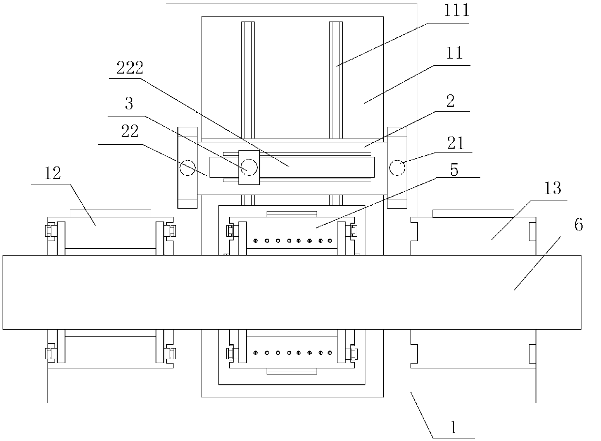 Hanging tag perforating device automatic loading and unloading