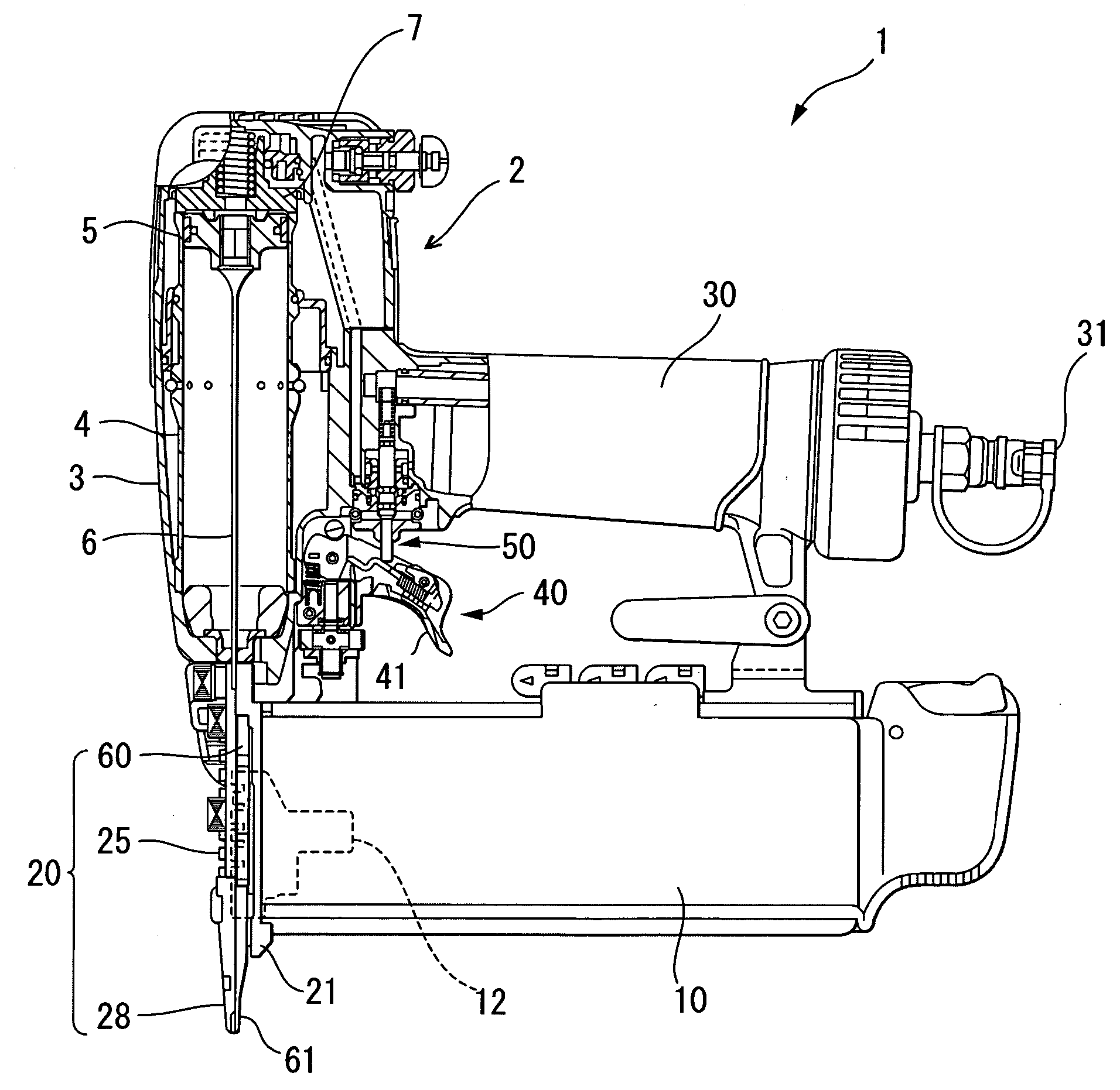 Fastener driving tool having contact arm in contact with workpiece