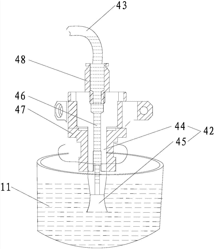 Anti-curing brush coating device and brush coating method