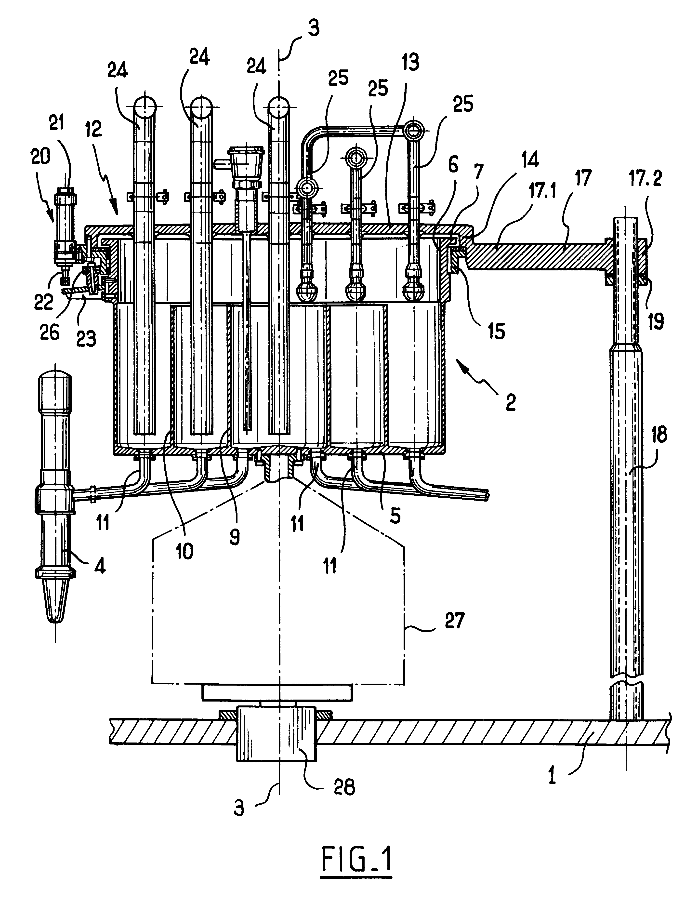 Installation for filling containers