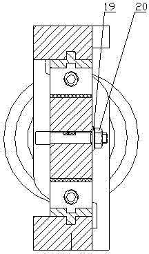 Self-balancing symmetrical loading device