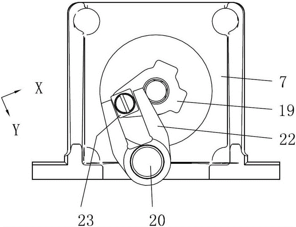 Lubricating oil atomizing system of sewing machine transmission chamber