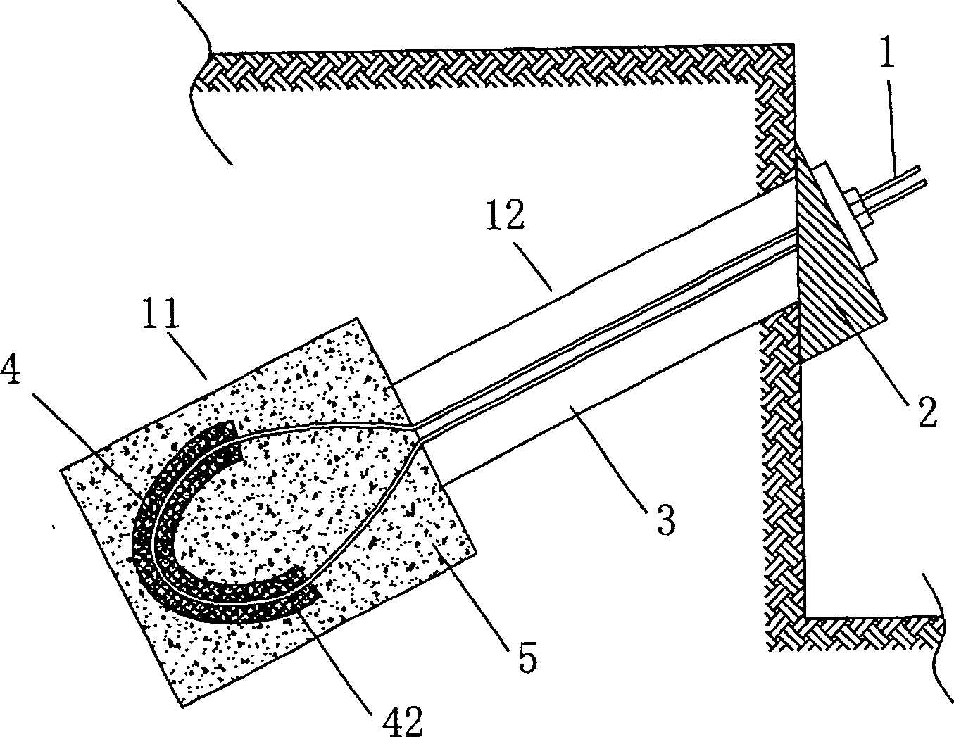 Rotating anchor rod of a rod and construction method thereof