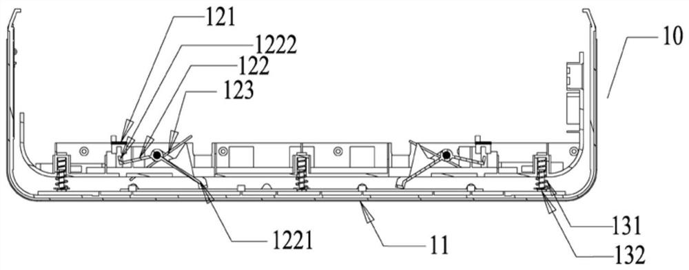 Collision plate assembly and self-moving robot