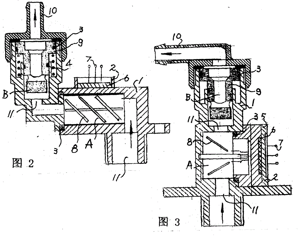 Rapid-heating type electric water heater provided with water flow sensor with pressure reduction function