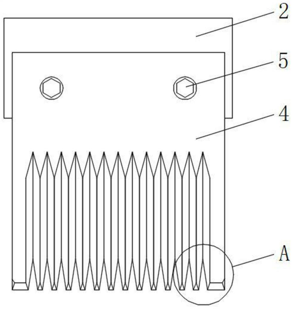 Shearing knife structure for tire