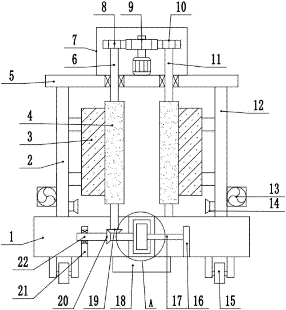 Steel plate double-sided rust removal device convenient for rust removal