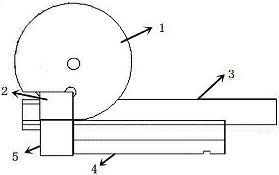 Narrow bending device and method for a wide flat magnesium alloy pipe