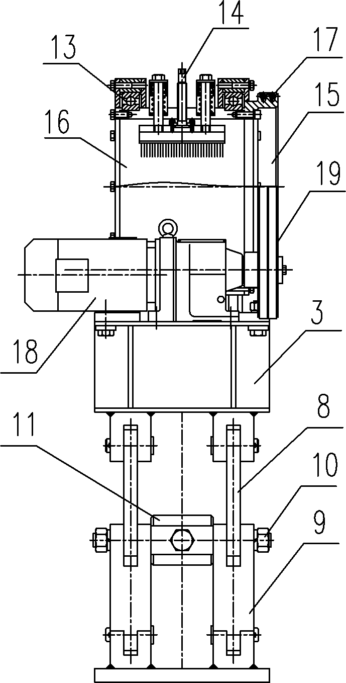 Rotary type steel pipe surface cleaning device